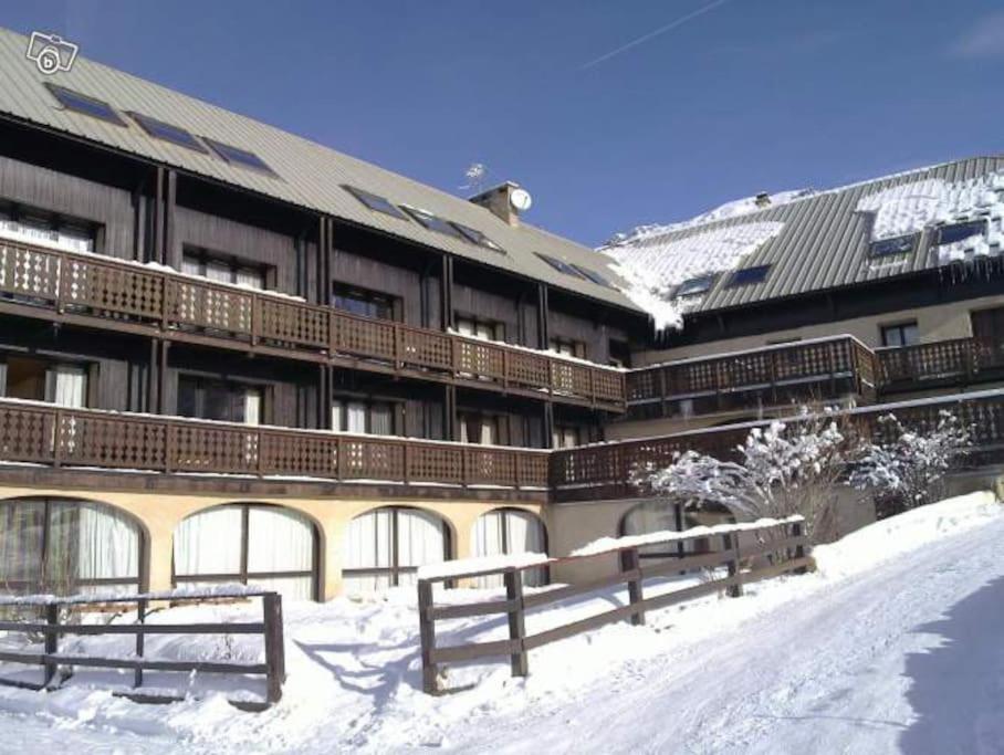 Appartement Duplex Avec Belle Terrasse Au Pied Des Pistes à Vars  Extérieur photo